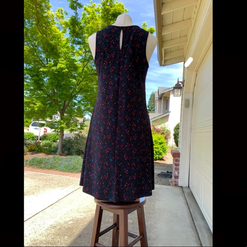 Anne Klein navy multi pattern high-neck fit and flare knee-length dress, size 6